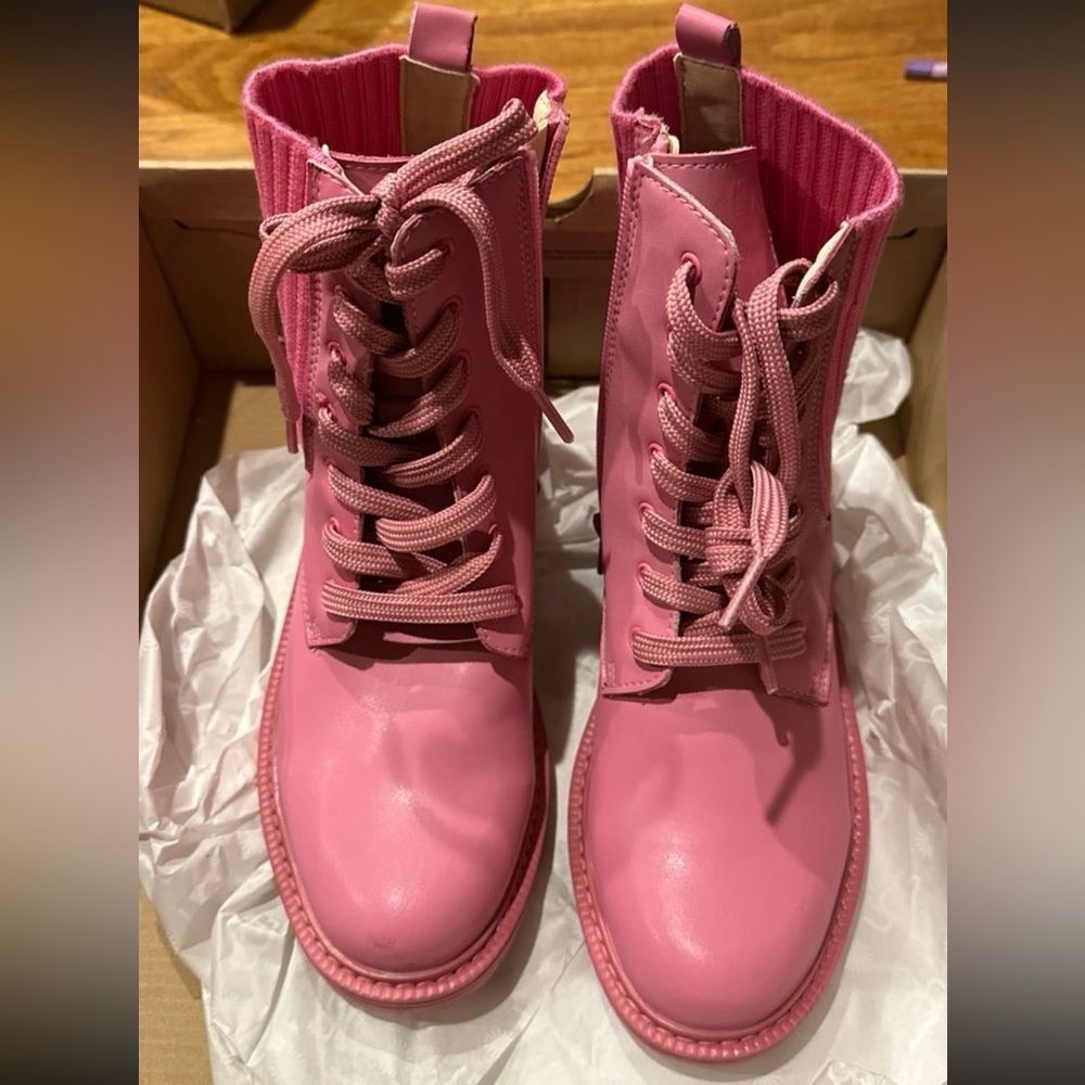 Sam Edelman Kids Pink Lace-Up Boots